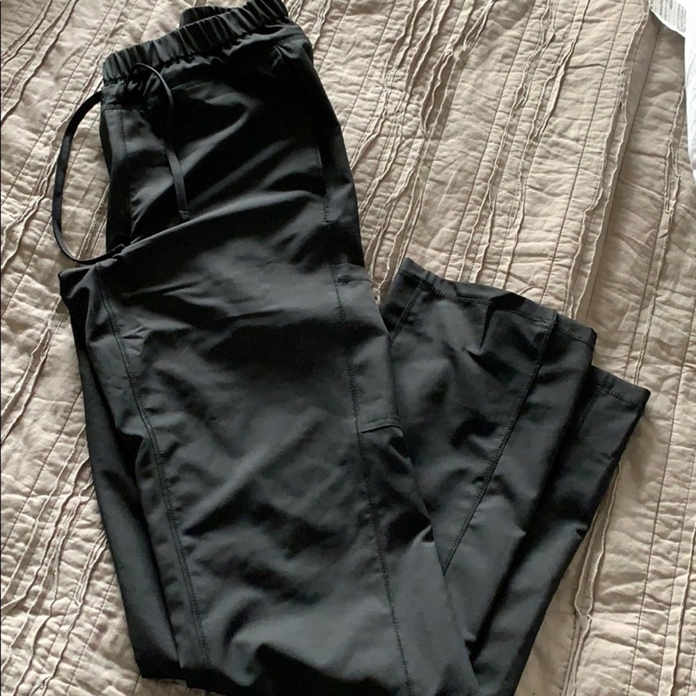 Dickies “dynamix” Cargo Scrubs (tall)